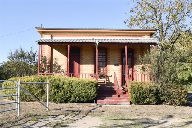 Historic Train Station on 4.25 acres
